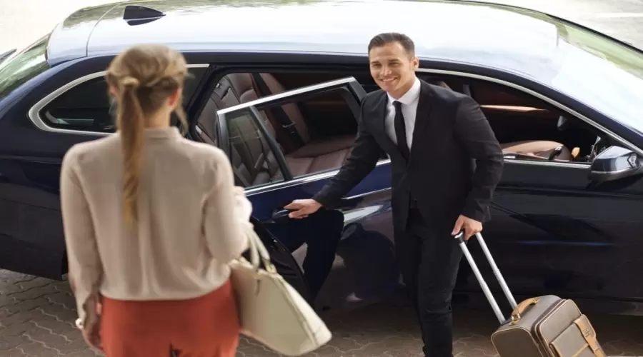 Top Reasons to Choose Chauffeur & Airport Transfer KSA